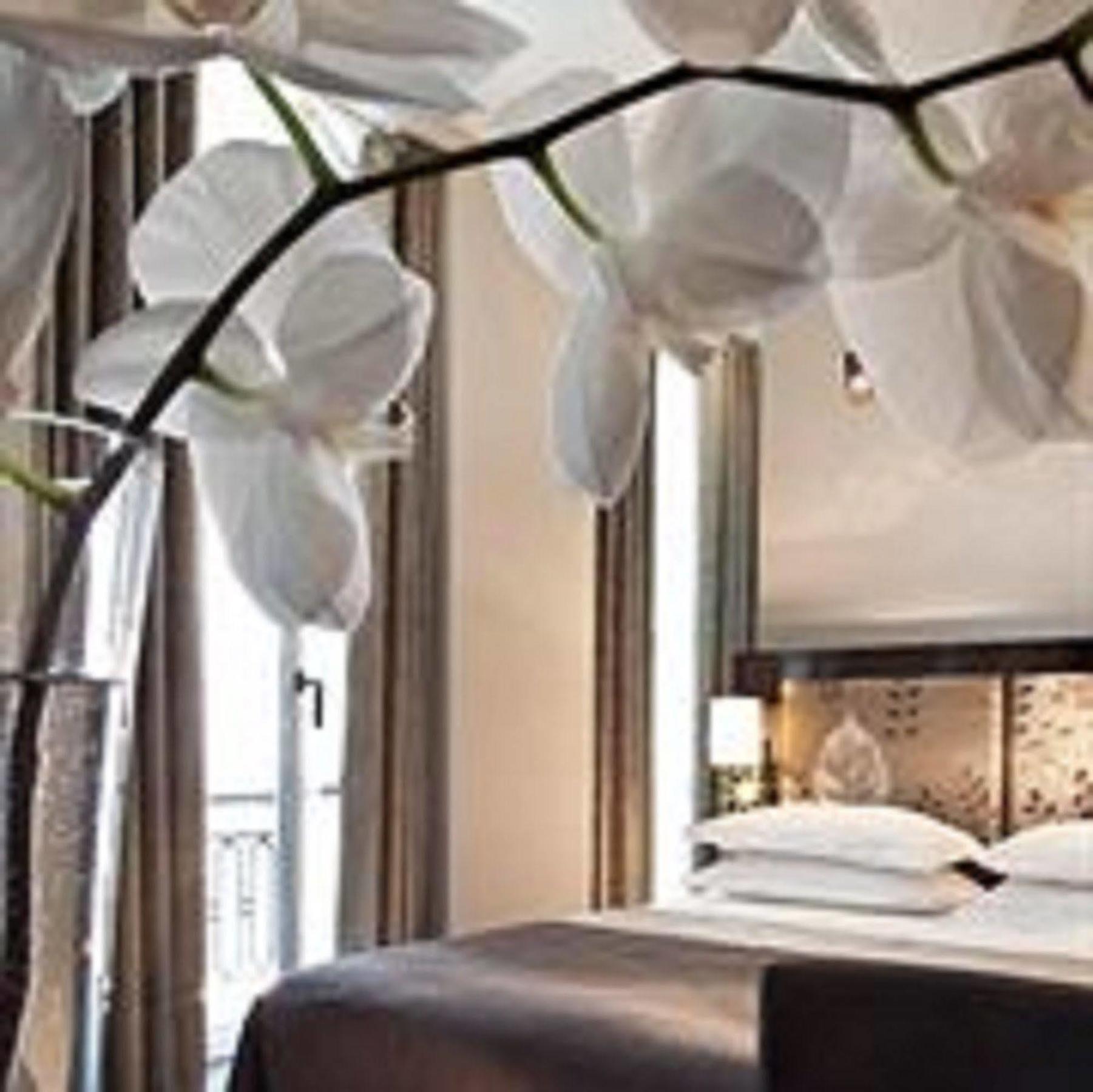 Hotel Caron Le Marais Paris Exterior photo
