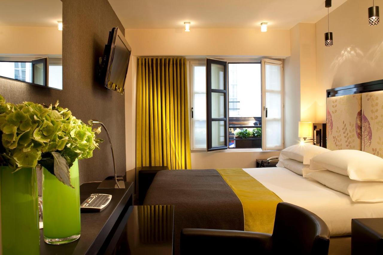 Hotel Caron Le Marais Paris Exterior photo